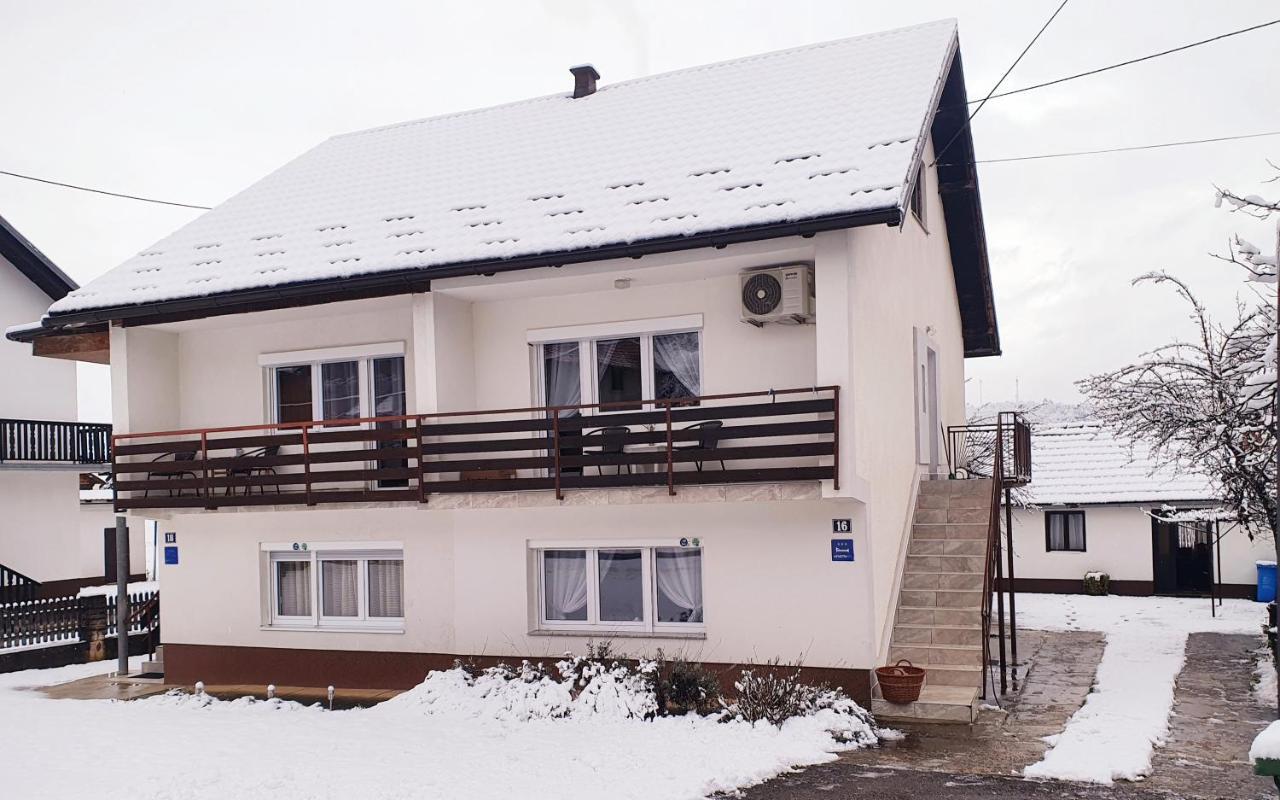 Apartman Sofia Otočac Buitenkant foto