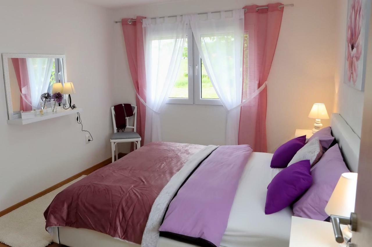 Apartman Sofia Otočac Buitenkant foto